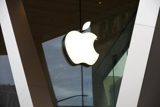 Empleados de una tienda Apple en EEUU aprueban sindicato