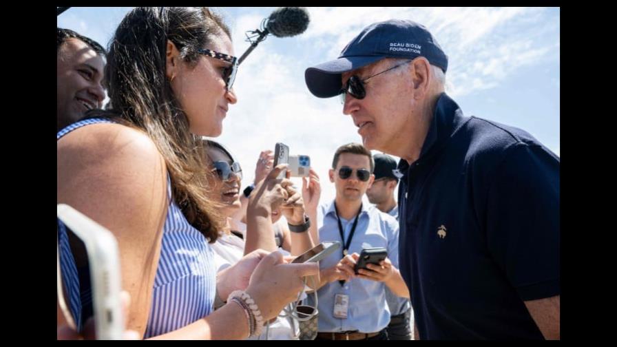 Biden regaña a un reportero en la playa al preguntar si la recesión es inevitable