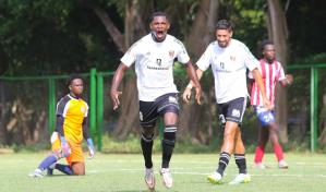 Cibao FC y O&M ganan y asumen liderato de la clasificación