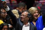 Una Colombia dividida empieza la transición a su primer gobierno de izquierda Una Colombia dividida empieza la transición a su primer gobierno de izquierda