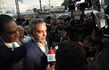 Abinader felicita a Petro, nuevo presidente de Colombia