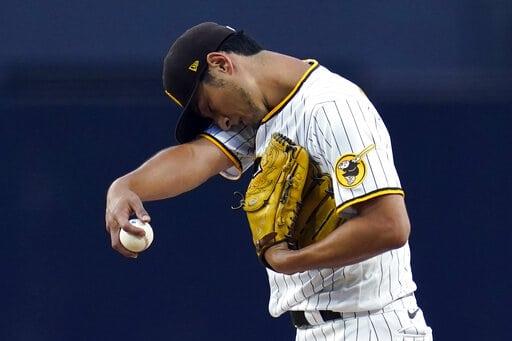 Yu Darvish brilla y los Padres vencen a los Diamondbacks