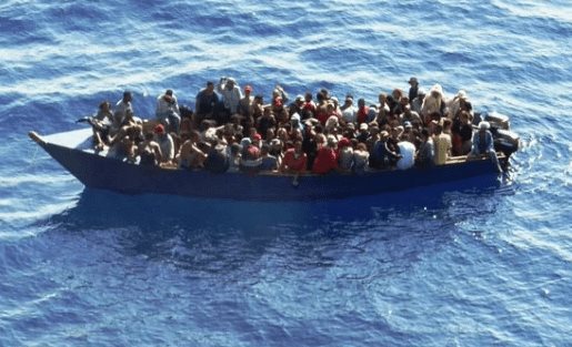 Repatrian a 56 migrantes dominicanos interceptados en aguas de Puerto Rico
