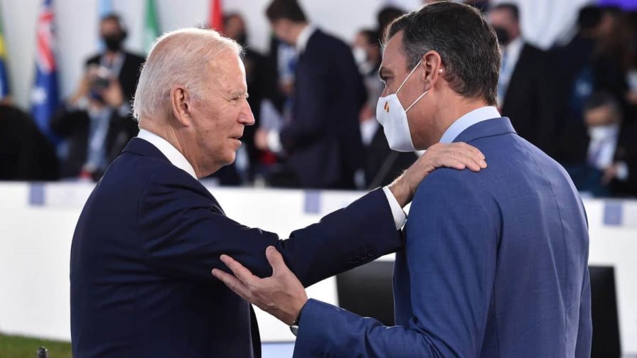 Biden agradece a Sánchez la ayuda de España con la guerra en Ucrania