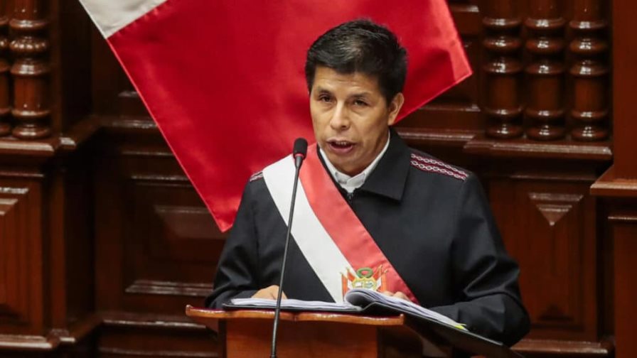 Presidente de Perú responderá ante el Congreso sobre varias denuncias