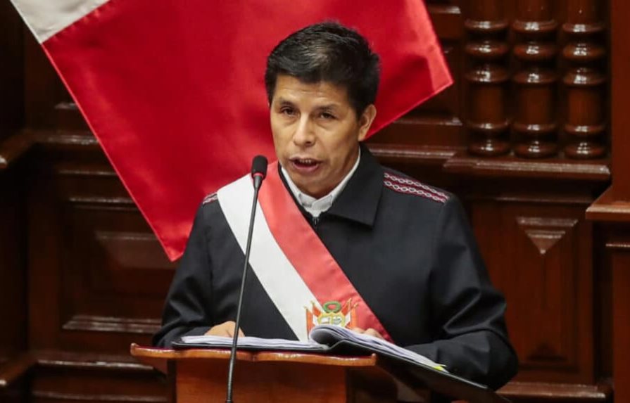 Congreso apoyará investigaciones contra presidente de Perú