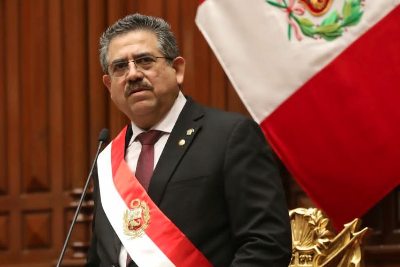 Congreso de Perú revisará decisión de archivar denuncia contra expresidente