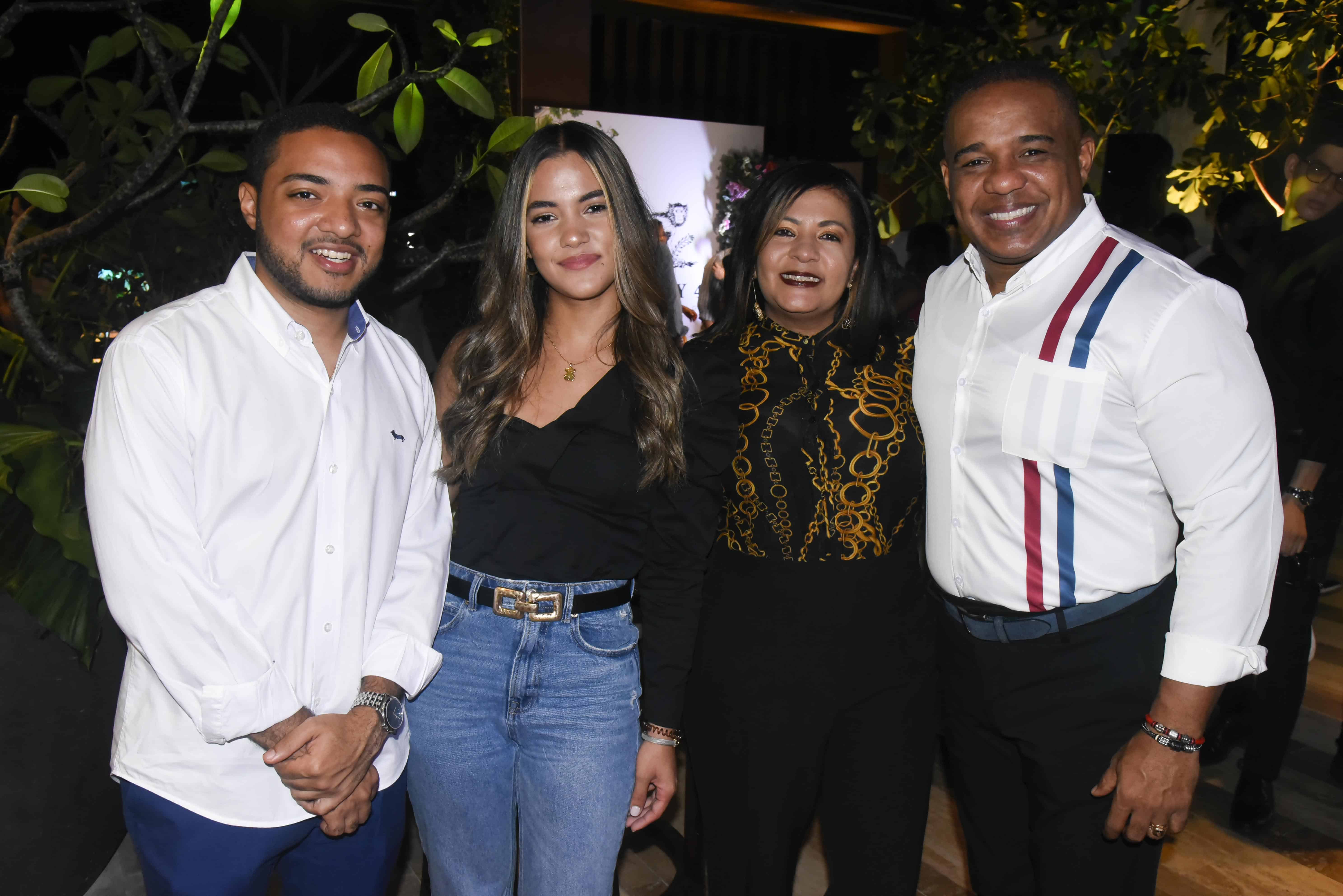 Maverick Ramírez, Camilo Suriel, Arelis Ortiz y Yury Ramírez.