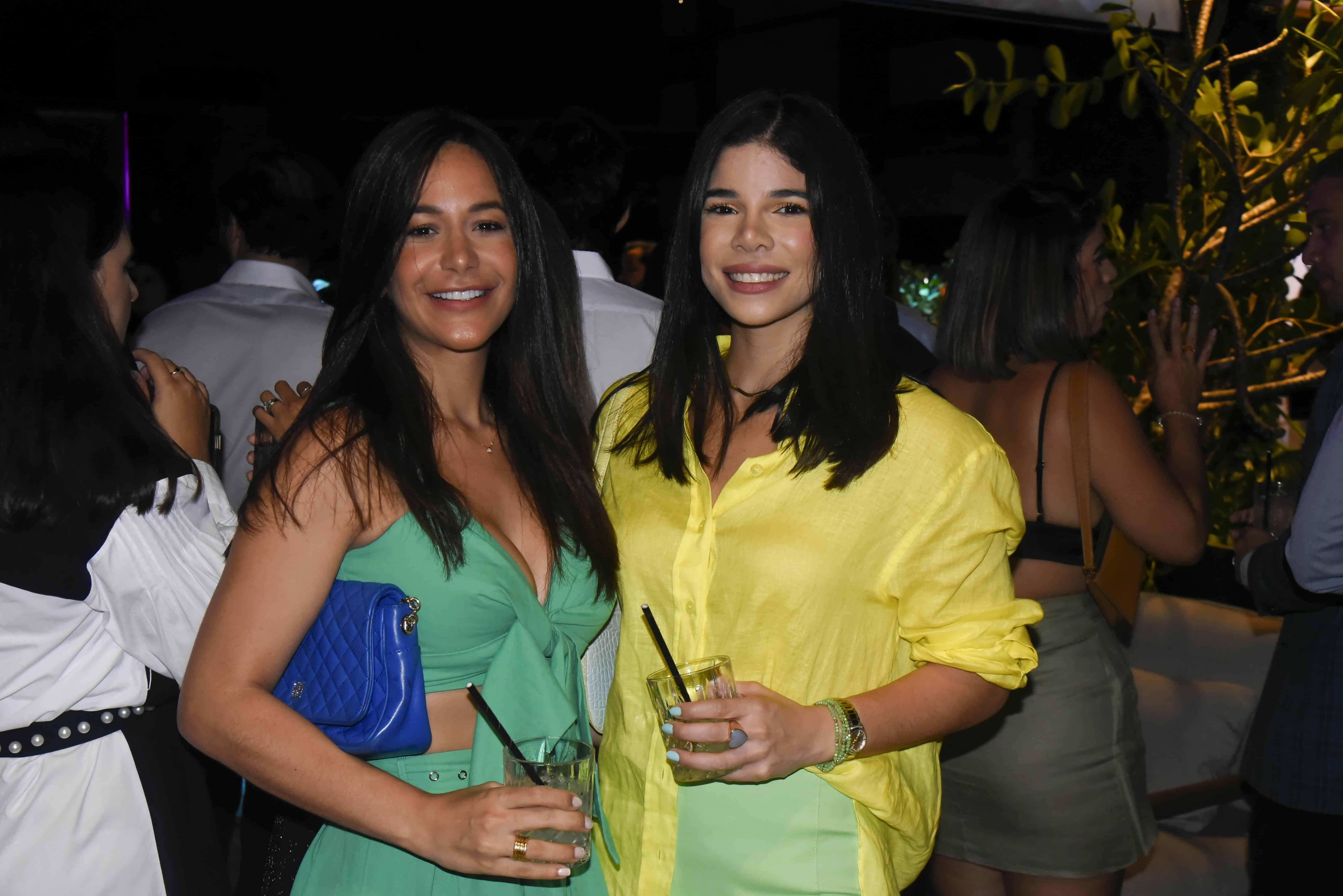 Mabel Báez y Pamela Abreu