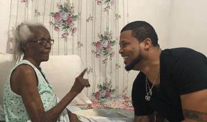 Bailando y feliz: así celebró Palín, abuela de Lápiz Conciente, sus 100 años de edad