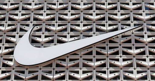 Nike saldrá por completo de Rusia al suspender sus operaciones