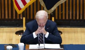 Biden: Estoy profundamente decepcionado por el fallo que ampl&iacute;a el derecho a portar armas
