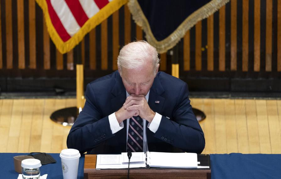 Biden: Estoy profundamente decepcionado por el fallo que amplía el derecho a portar armas