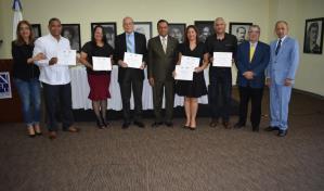 Biblioteca Nacional entrega Premio Décimas Espinelas 2022