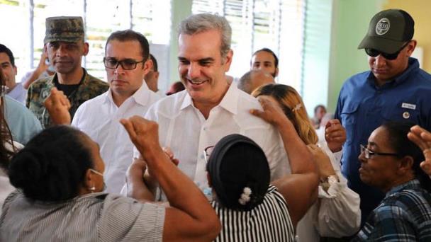 Abinader solo irá a Puerto Plata y Samaná este fin de semana