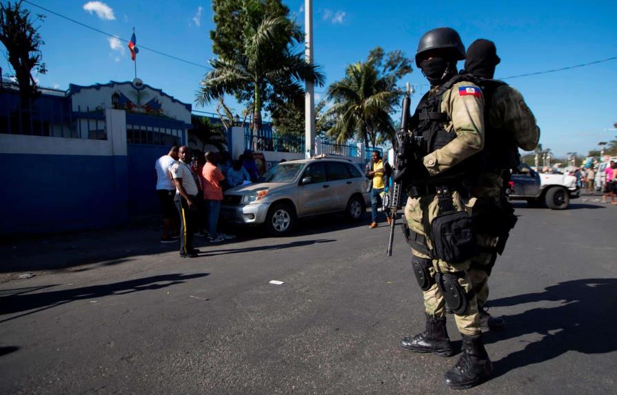 UE dispuesta a fortalecer Policía de Haití frente a bandas armadas