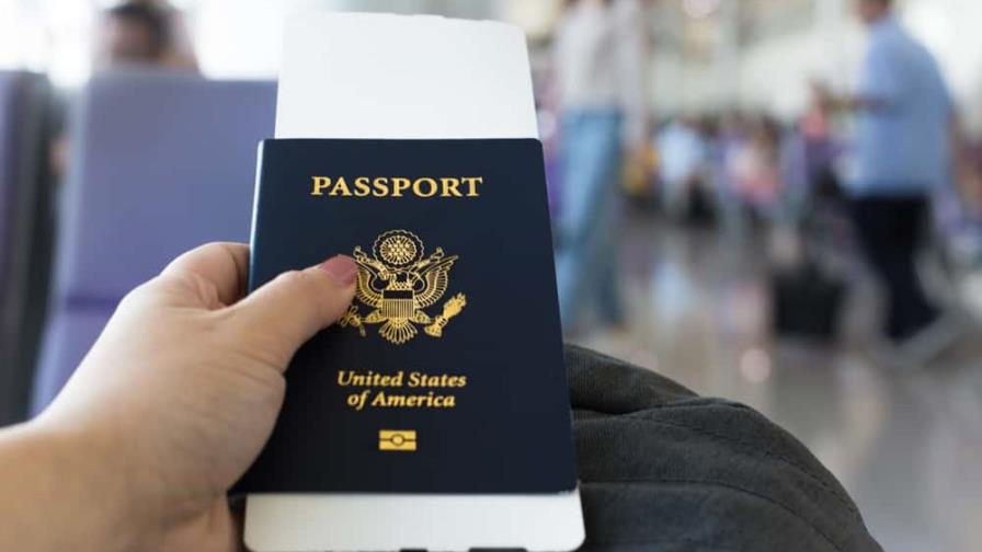 A partir de la próxima semana, ciudadanos de EEUU no podrán viajar con pasaporte vencido