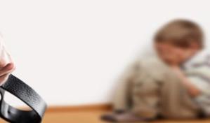 Madre se graba golpeando salvajemente a su bebé en Gaspar Hernández