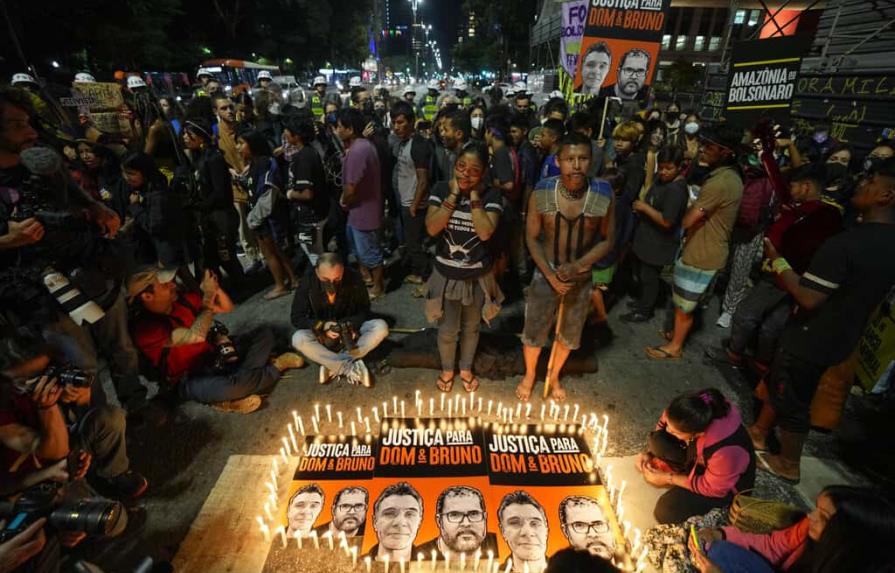 Entregan a familias los cuerpos de periodista y experto asesinados en Brasil