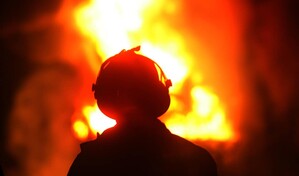 Miles de personas reciben orden de evacuaci&oacute;n por incendios forestales en el noroeste de EE. UU.