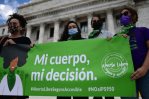 Presentan un proyecto de ley para proteger derecho al aborto en Puerto Rico