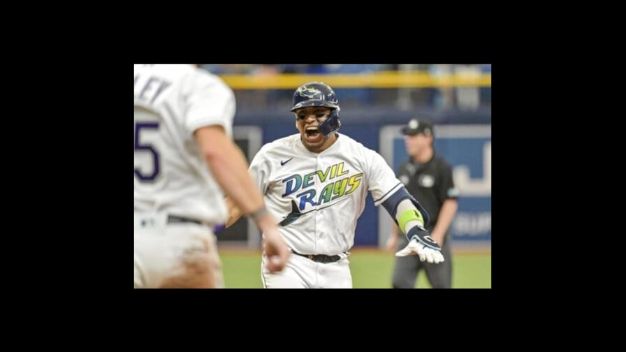 Paredes pega jonrón y sencillo; Rays superan a Piratas