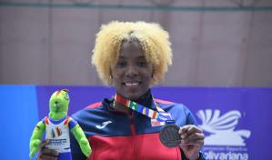 Heyddys Valentín le da la primera medalla al país en los Bolivarianos