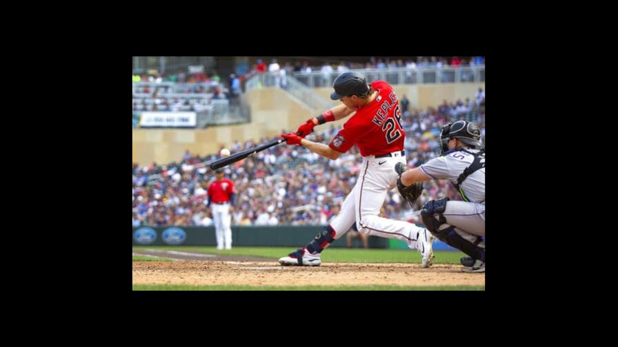 Triple de Buxton da a Mellizos triunfo de 6-3 ante Rockies
