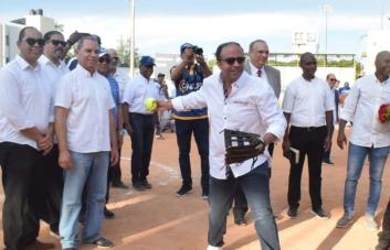 Aduanas y Seproi ganan doble jornada en apertura torneo gubernamental de softbol