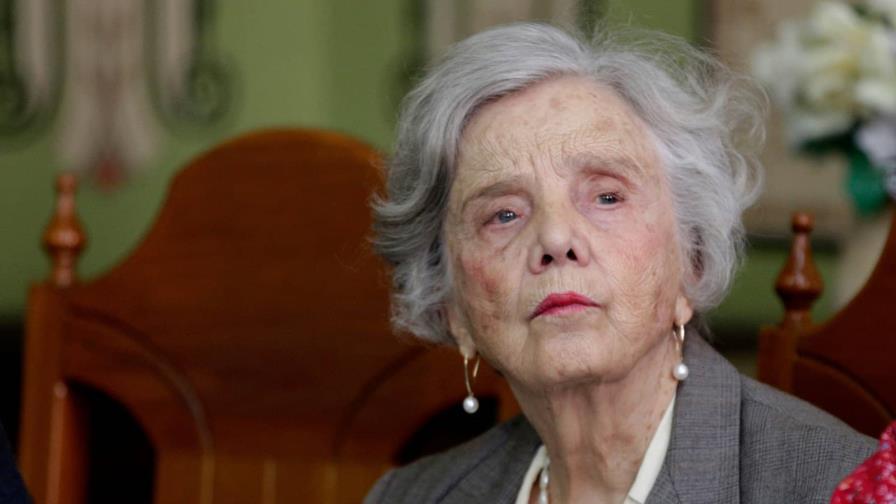 Documental muestra vida de “cuento mágico” de la escritora Elena Poniatowska