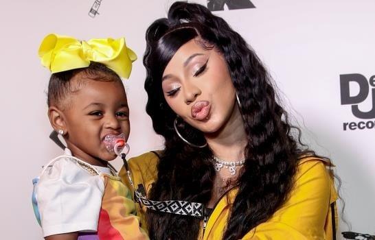 nombre del hijo de cardi b