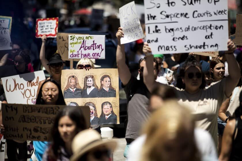 California votará proteger constitucionalmente el aborto en noviembre