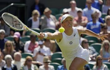 Iga Swiatek sigue su racha ganadora en tenis y lleva a 36 partidos consecutivos