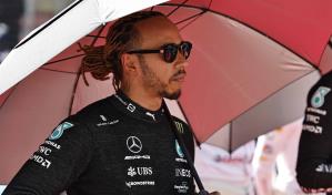 Hamilton condena mentalidad arcaica de Piquet