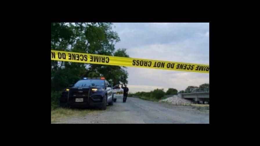 Niña de 12 años le dispara a su padre e intenta suicidarse Niña de 12 años le dispara a su padre e intenta suicidarse