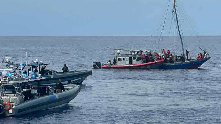 Interceptan un bote con 54 migrantes dominicanos y 4 haitianos en Puerto Rico