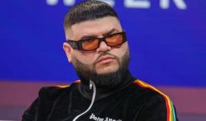 El consejo de Farruko a los artistas tras Bad Bunny lanzar celular a una fanática