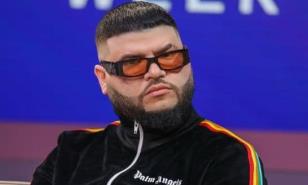 El consejo de Farruko a los artistas tras Bad Bunny lanzar celular a una fanática