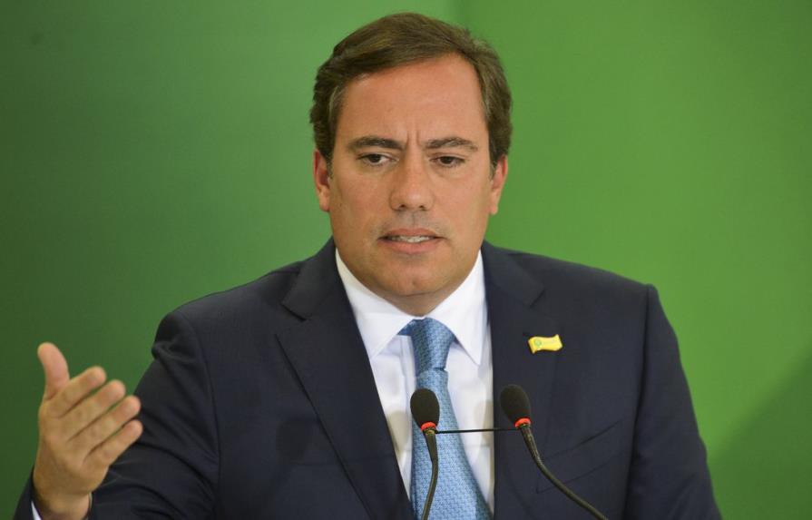 Renuncia presidente de banco público brasileño acusado de acoso sexual