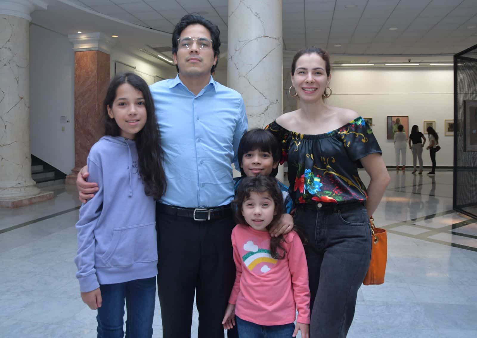 Camila Barranco, Carlos Barranco, Josías Barranco, Christine Barranco y Milagros Guzmán de Barranco. 