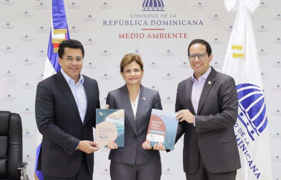 Vicepresidenta recibe estudios de carga turísticas de Cabo Rojo y Bahía de las Águilas