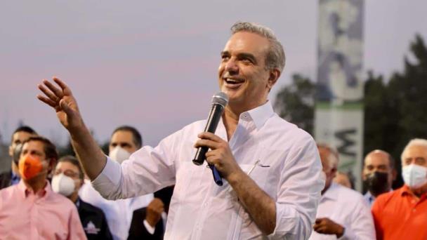 Abinader felicita a la Selección Dominicana de Fútbol tras clasificar a Mundial Sub 20