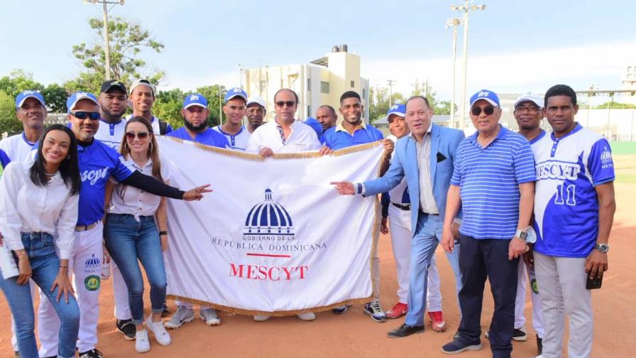 Seproi y el MESCYT ganan en softbol gubernamental