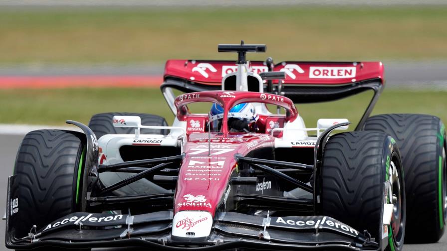 Bottas domina primera sesión de ensayos libres de Gran Premio de Gran Bretaña