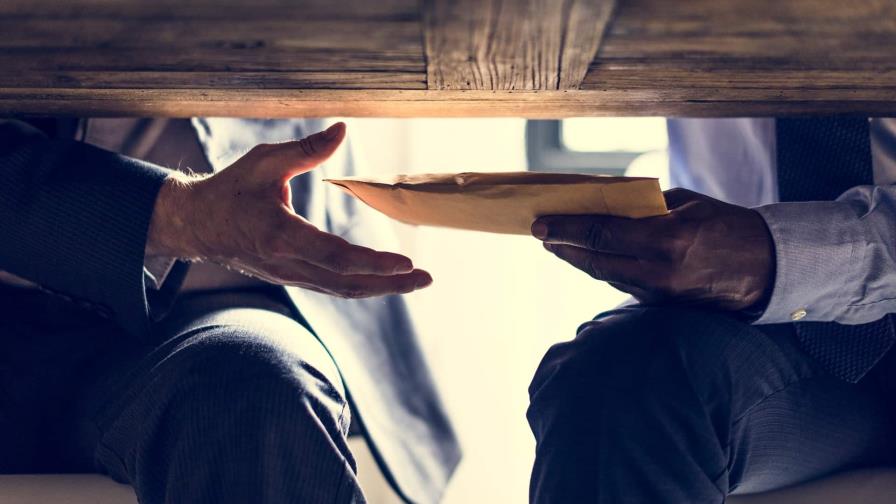 Perú creará un equipo fiscal para luchar contra la corrupción en el poder