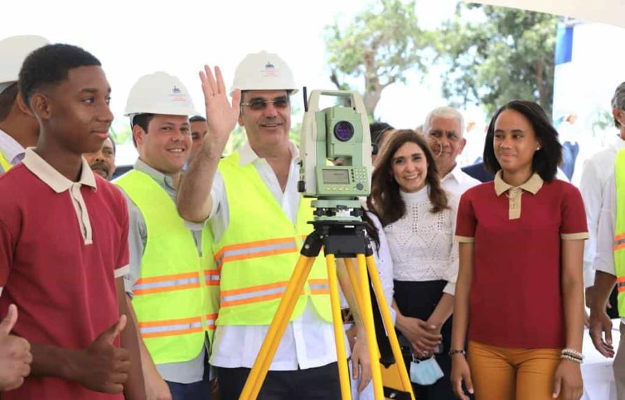 La construcción de la UASD encabeza las obras iniciadas por el Gobierno en Cotuí