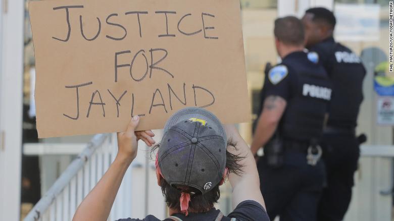 Protestas en EEUU tras muerte de un afroestadounidense a tiros de la policía