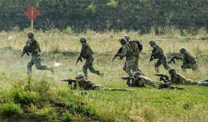 Unión Europea acuerda reforzar el Ejército de Moldavia