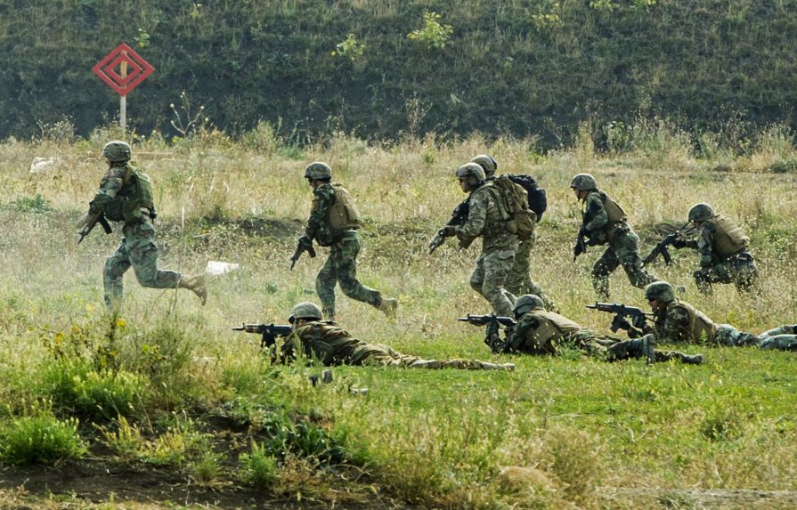 Unión Europea acuerda reforzar el Ejército de Moldavia