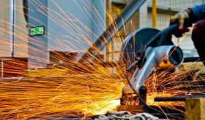 La actividad manufacturera de EEUU tuvo su menor crecimiento en dos años